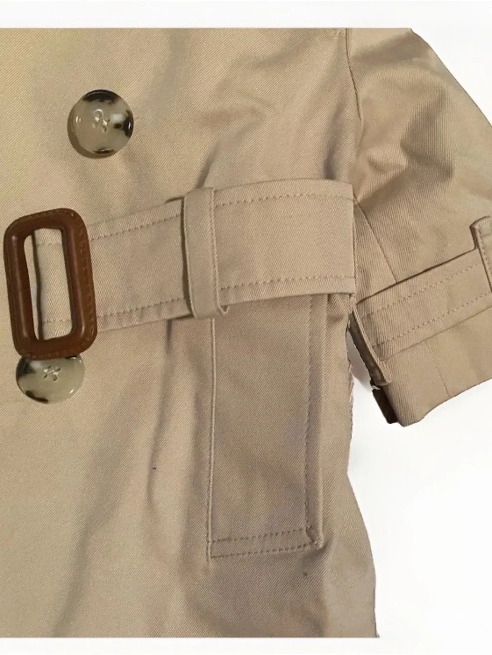 Burberry Kids Beige Double-Breasted Trench with Belt - Size 6M Pre Loved 💕